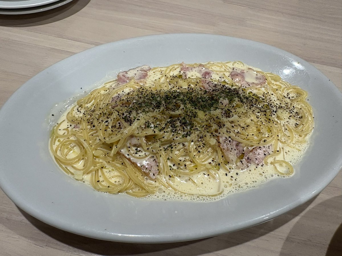 kai_yuzuki's tweet photo. 温泉でさっぱりした後、今日の夕飯はイタリアンで〆🍝 https://t.co/P2hGsR9mTa