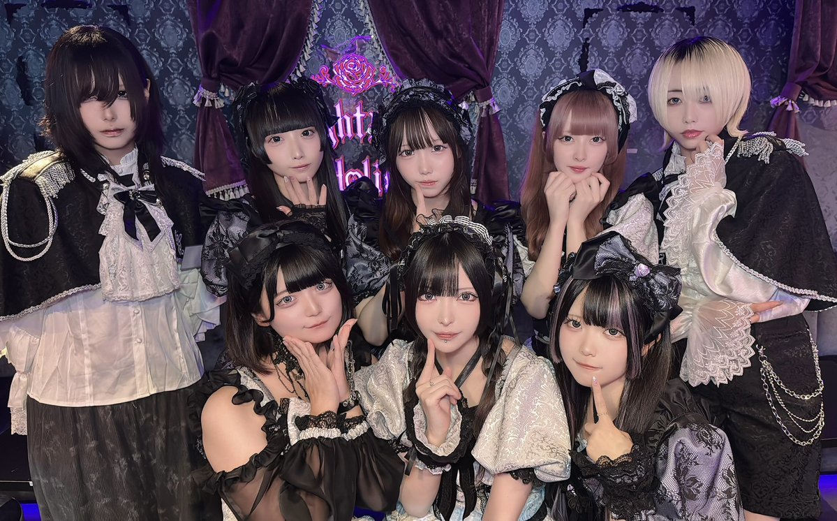 nightmareholic_'s tweet photo. 🥀10月1日(木) 19:00〜25:00
メアホリオープン🪦

❤︎ お給仕キャスト ❤︎

💜らら @kuromirara 
💜じゅすい ~22.5 @jusui_x_x 
💜しき ~23 @4kinya_n 
💜なる ~23 @mipi_s
💜はく ~23 @22xx_ll3 
💜かさね @4luvfs 
🖤らいき @nightmare_rik
🖤カオル ~22 @inu_neko_q 

ご来店お待ちしております♡ https://t.co/Vl4gBTO8oc