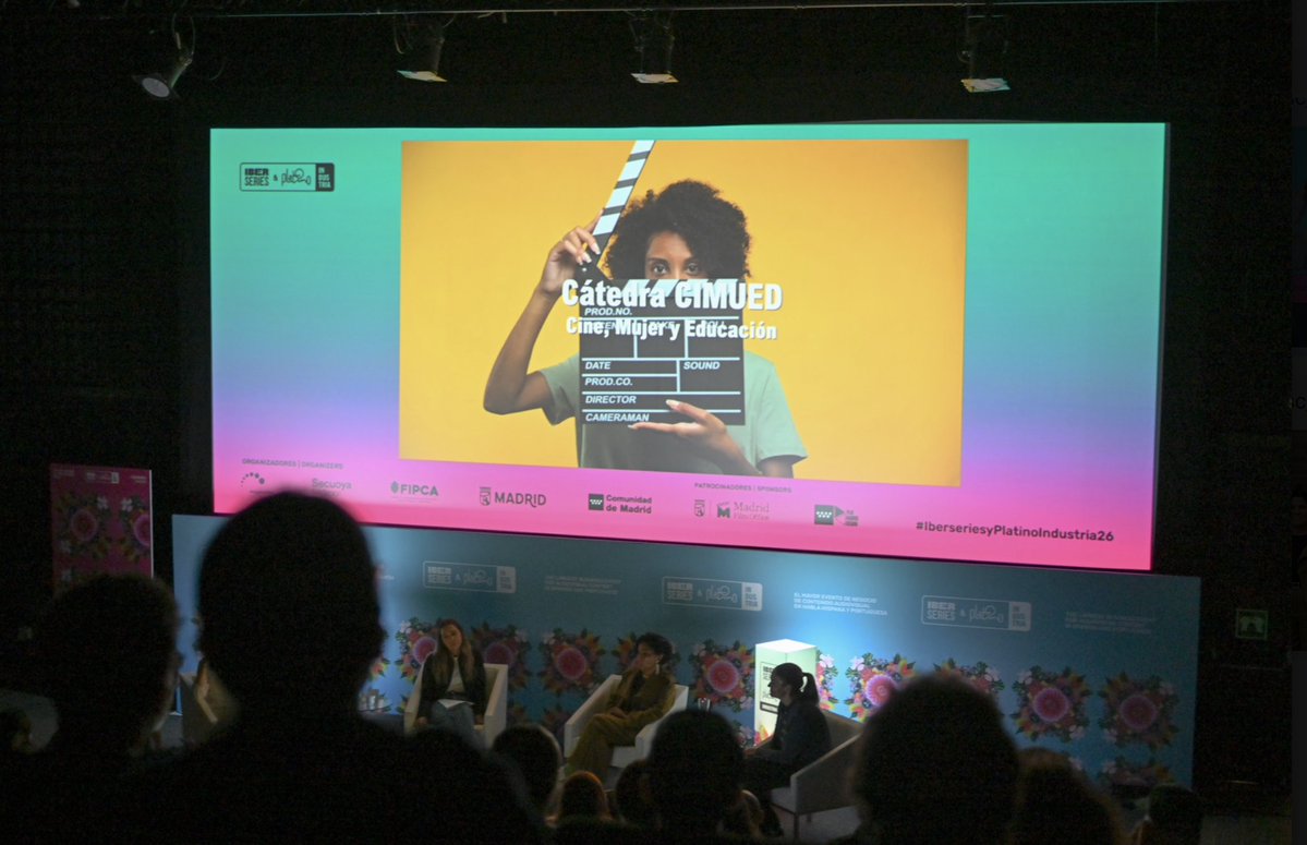 iberseries_pi's tweet photo. 🎬 Encuentro «Radiografía de la participación femenina en la industria audiovisual colombiana: acciones para el cambio y la igualdad de oportunidades» Cátedra Cine, Mujer y Educación (CIMUED).

#IberseriesyPlatinoIndustria26 @PlatinoEduca @EGEDA_Comunica @Nebrija @FcaNebrija https://t.co/LxYXK65RdJ