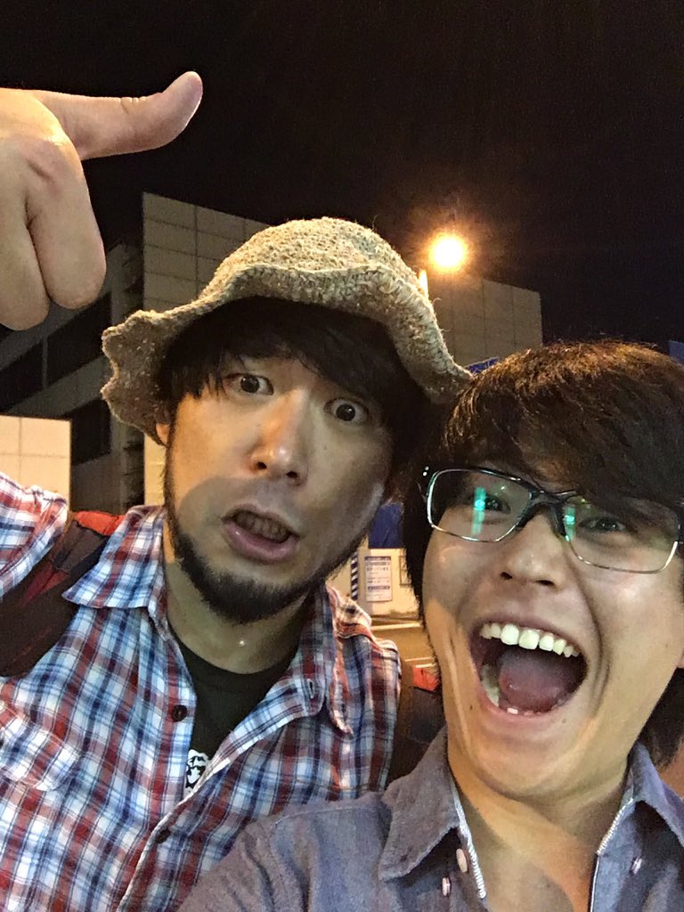 yokotaug's tweet photo. 明日は浜端ヨウヘイさんのワンマンライブにゲスト出演いたします！

場所は宇都宮BARルシファー！

OPEN/17:30 START/18:00 TICKET/¥4500(D別) 全席自由

ヨウヘイ兄さん、
最高なので是非お越しください＊

ご予約は僕のDMでも、OK！

お待ちしてますー！ https://t.co/MtzXslAcjf