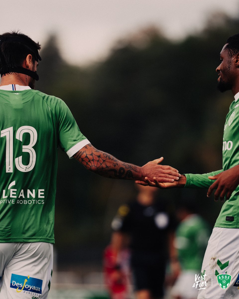 ASSEofficiel's tweet photo. ✅ Un joli succès face au @FCSion 🇨🇭 pour poursuivre cette trêve (5-1) !
Privés de douze internationaux, les Verts ont battu avec la manière l’actuel troisième du championnat de Suisse ! Rendez-vous face à Rodez, samedi prochain ! 👊 https://t.co/pT592jfpPX