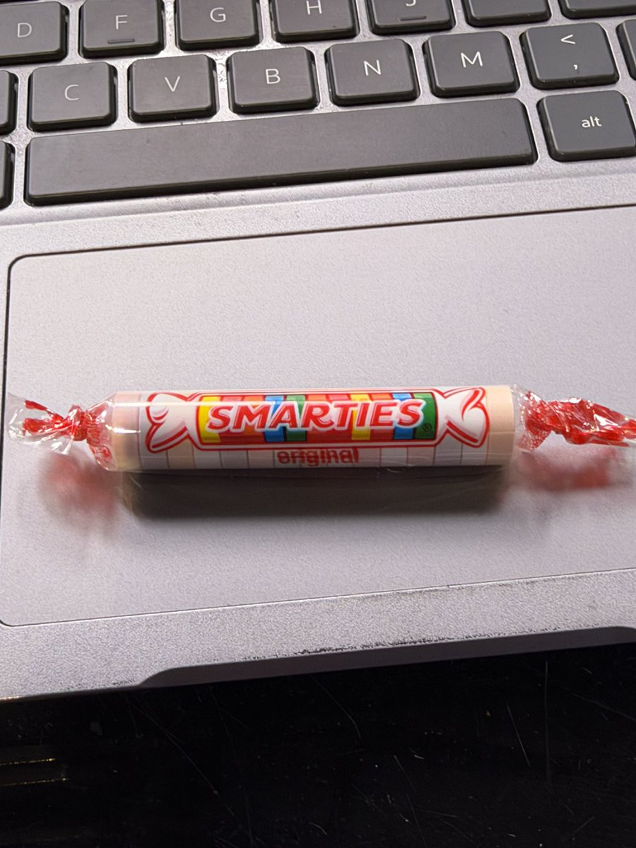 tedgontheair's tweet photo. Are you a fan? It’s National Smarties Day! #smarties #notafan https://t.co/YHXl8N95KE