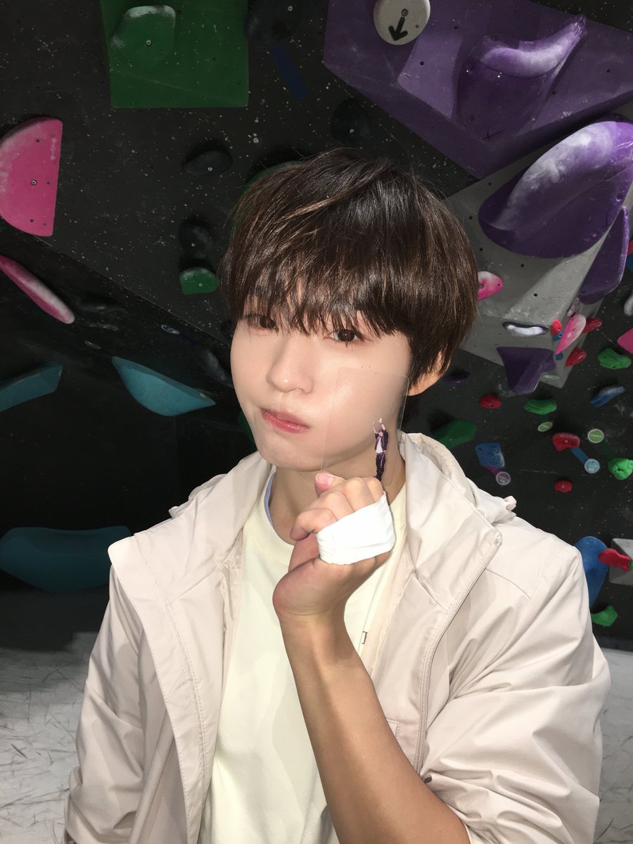 chii__ju's tweet photo. 미니이주에게 케이주 볼이라는 지나치게 큰 짐을 지어준건 아닐까 조금 걱정됨 https://t.co/yMAQ78585k