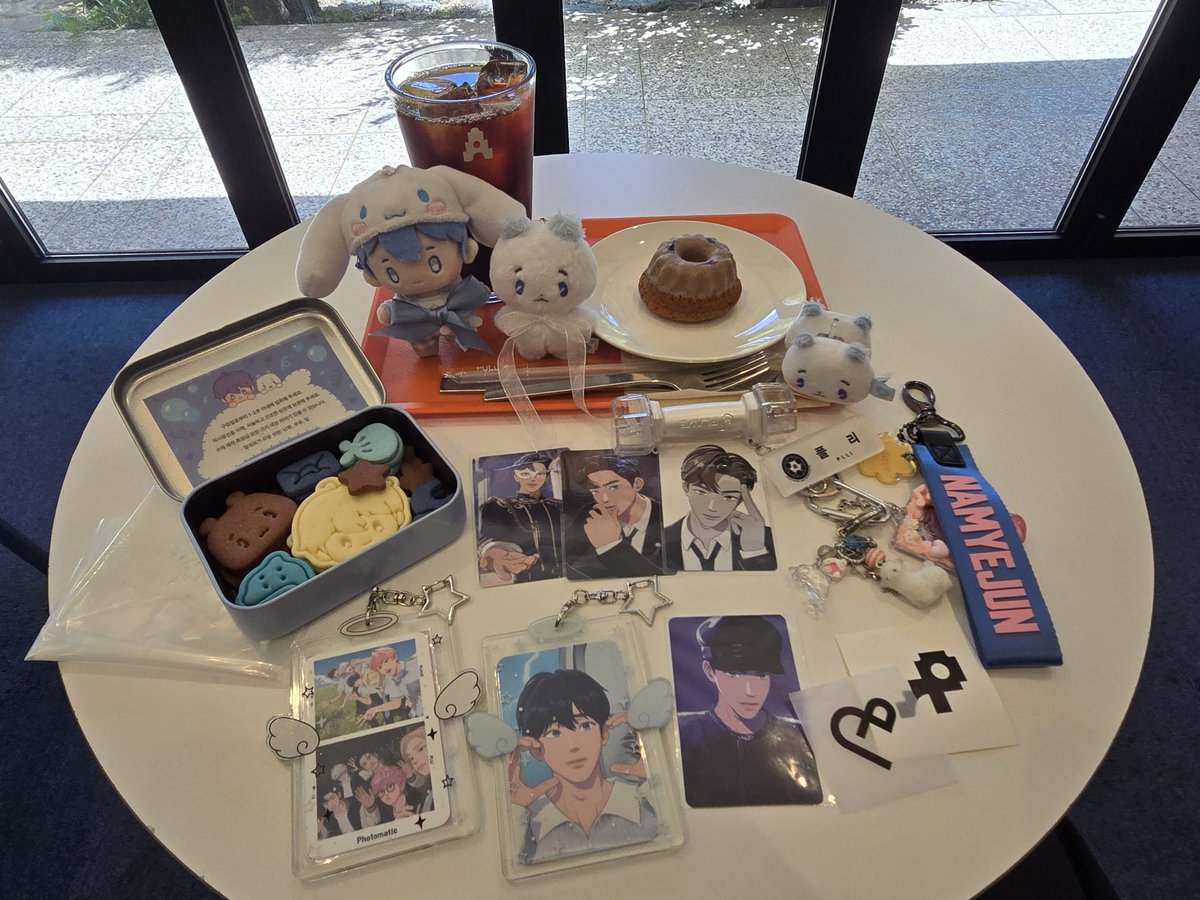ryeoa_plli's tweet photo. #려아는플놀중
9월 예준이 생일 달, 십카페✨️
생일축하해 예준아💙 https://t.co/o5sVhRsb4I
