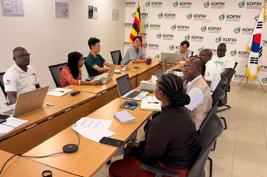 kofihuganda's tweet photo. Earlier today, KOFIH convened a planning meeting for the KGA AGM on 17 Oct 2026 at @Makerere in partnership with @KoicaUganda &amp; @embassy_korea. The team is shaping an engaging program with health screenings, CPR demos, project showcases, Music/cultural moments &amp; alumni networking https://t.co/JCNWboV0A5