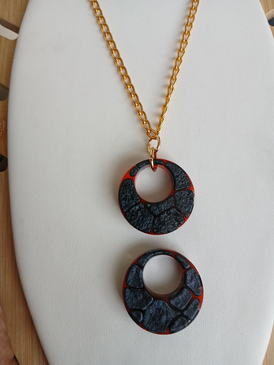 Kanjoor0's tweet photo. @QhuwaKrafts @WanjiruOfQ COLLECTIBLES 7

Ember Vein Pendants (Makaa Moto)

From 1,000 to;
Moja KES.850
Mbili KES.1,500
Tatu KES.2,000

(Pick &amp; Pay ready as on image)

All discounts for these or orders made, run from 2nd Oct-10th Oct 2026 

+254751610909 (Airtel Money+Enquiries) 

https://t.co/X6BCO4zxsU https://t.co/0VbtjPtAQK