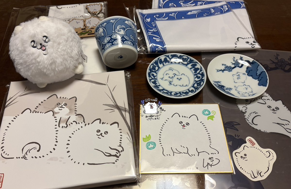 mayotuna_2525's tweet photo. またクラファン開催していたのでサイン入り購入しました！！！激嬉しい宝物ですこれは😭😭😭😭😭 https://t.co/MlSUB3ENTF