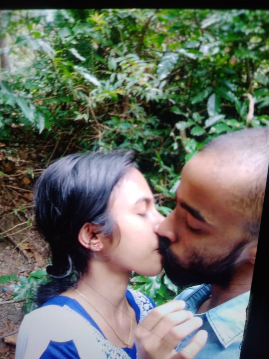 Komban_2000's tweet photo. Kerla mallu 
Full collection available 🤤 
DM me more videos 🤝 
https://t.co/LJhUMNLx5m
Worth content 💦
All types content available ✅ 
Join our demo group 👇 
https://t.co/u3LUY4P7zF https://t.co/mSI8SACDCJ