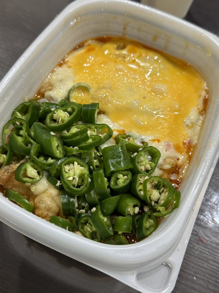 jjbbini's tweet photo. 오늘은딘ㅋ자 개야르 김피탕먹음   청양고추추가한김피탕진짜  여기는 진짜맛잏음 딘짜로 구라가아니라  맨날여기먹을수잇을정도로 https://t.co/UknmmR88FI