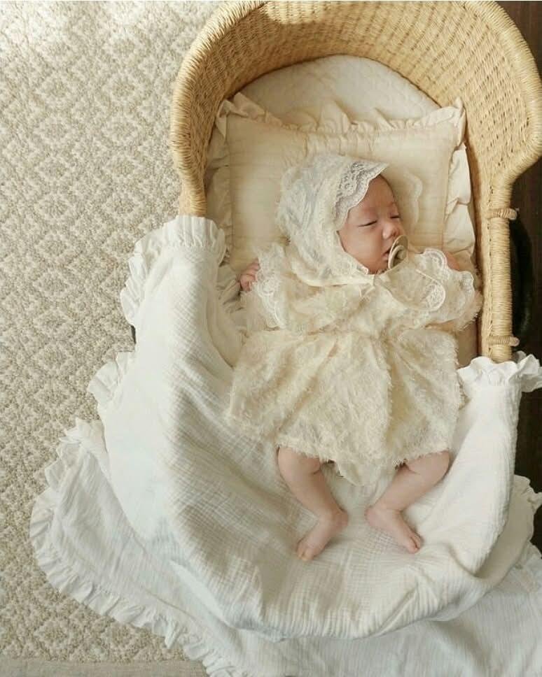 _chika_mama's tweet photo. 【退院着迷子な初マタさんへ】
センス抜群セレモニードレスまとめたよ👶🏻🫧
①ululu
②manamama
③Marine Blue
④mukuri.
⑤SOWAN
⑥ENGELIEBE
⑦ウェルスファミリー
(5~7の画像はコメント欄👇) https://t.co/g3lyEdOHPH