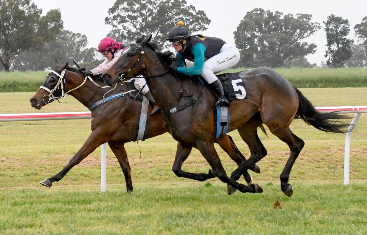 TraversRacing tweet picture