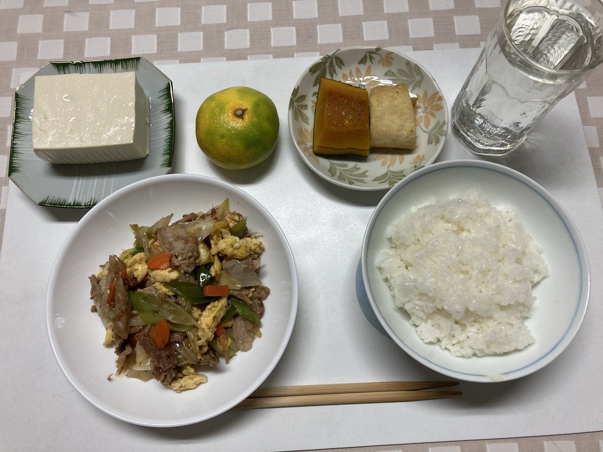 masayan19741's tweet photo. 晩ごはん
豚肉と野菜炒め https://t.co/HCvra9ryp8