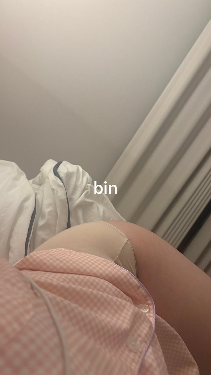 bin010909's tweet photo. 야한거 너무 많이봐서 코피났듬.. https://t.co/vzFgUONUyM