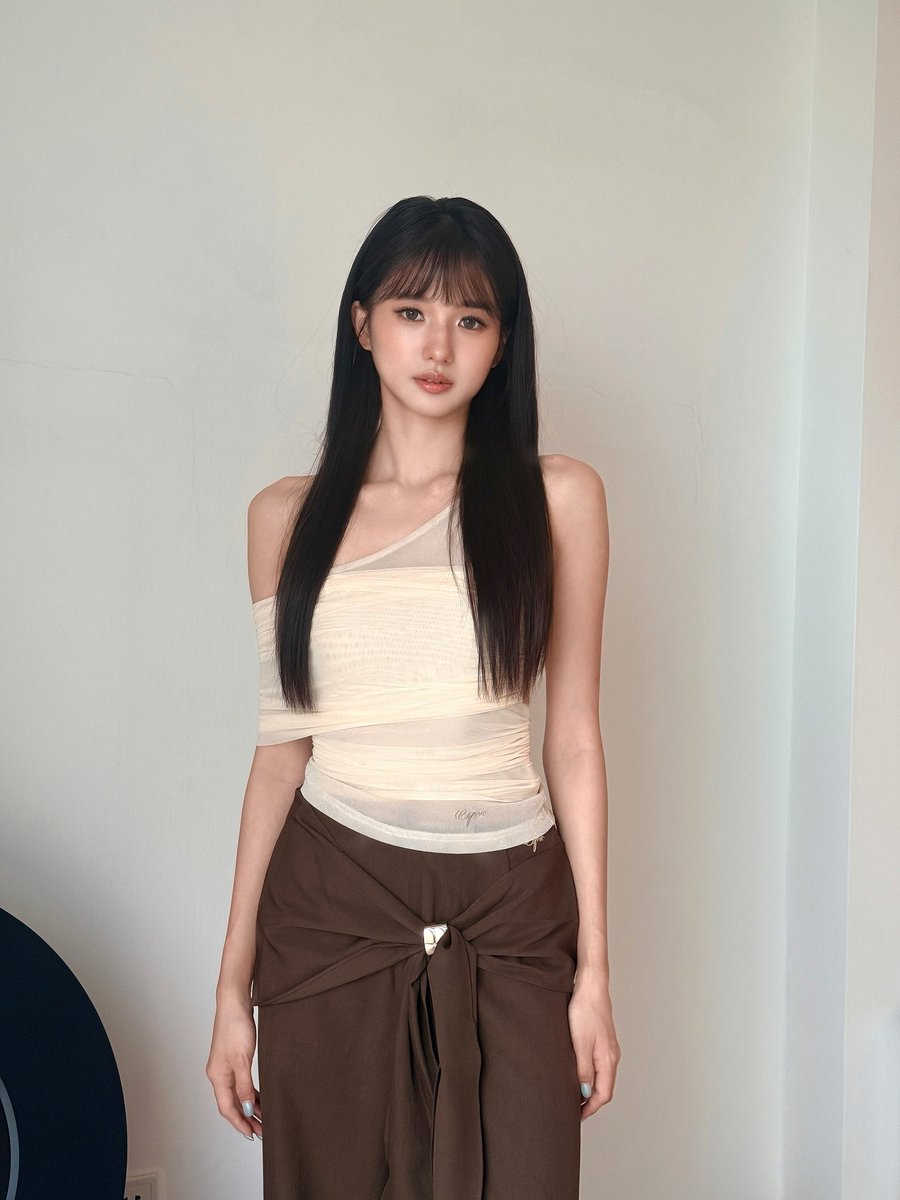 keitadj3's tweet photo. シンウェイ（01年生まれ、���湾出身）

19年ウィエファ練習生に。20年練習生ガールズグループDAYLIGHT結成、3月サバイバル番組「青春有你2」挑戦。21年ガールズプラネット999挑戦(18位）美少女と話題に。#Kep1er シャオティンと仲が良い
#ガルプラ #GirlsPlanet999
#ChenXinwei  #ViviChen https://t.co/VyfCWX6v5t