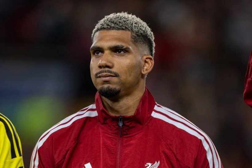 AnfieldPapers's tweet photo. [🟢] BREAKING: Ronald Araujo has told his family NOT to attend the game vs Manchester City. 

The defender believes what’s about to happen should not be watched by his loved ones.

(@JamesPearce) https://t.co/0zcOcS8EmR
