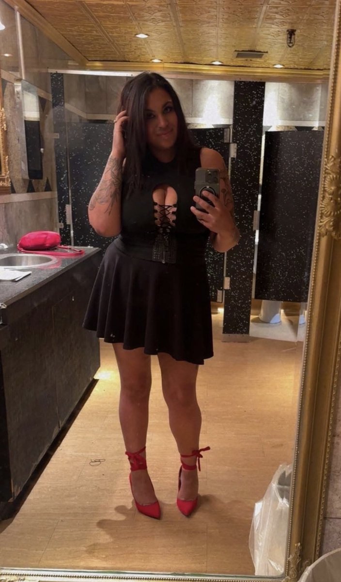 Expoher20's tweet photo. Dm me if you like or and let’s chat. https://t.co/zEQwApQ4ez