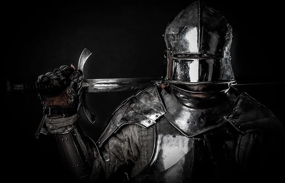 theCrusaderDL's tweet photo. Stares at you.

Menacingly. https://t.co/P1k6mQkCIV