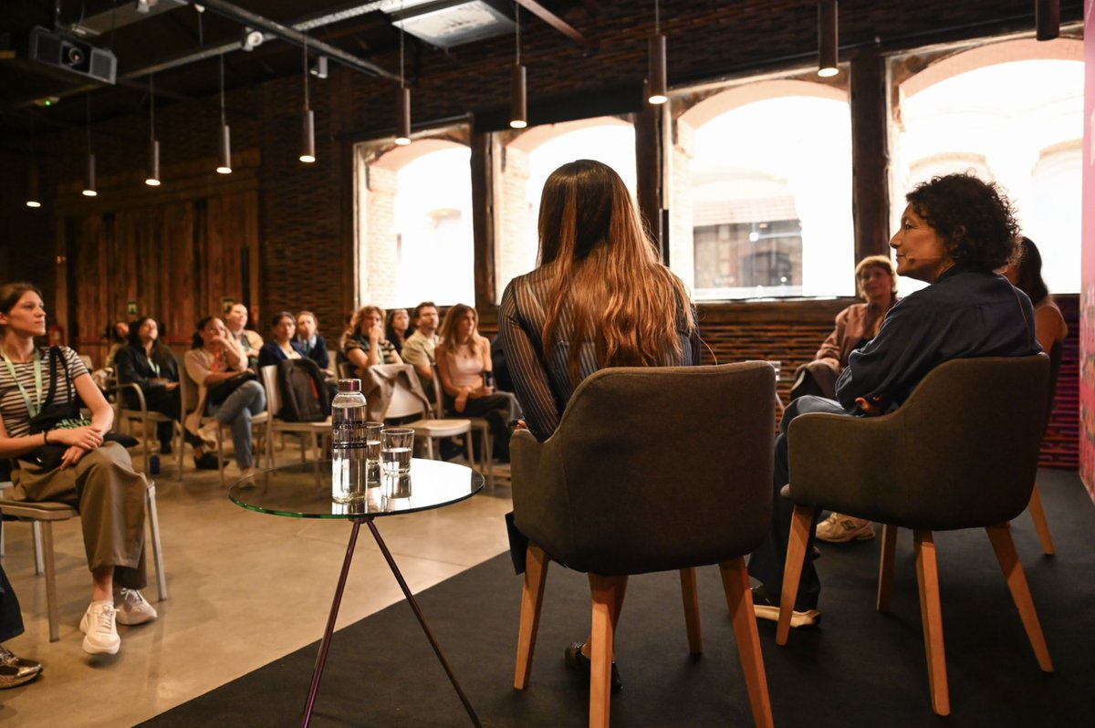 iberseries_pi's tweet photo. ✨ Así ha sido “Mujeres en la ficción iberoamericana: trazando puentes desde Dynamo @DynamoCine”, una conversación sobre talento, identidad y proyección internacional🎬🌎

#IberseriesyPlatinoIndustria26 https://t.co/Jdq8iG1G8y