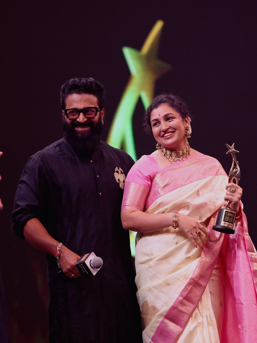 siima's tweet photo. @shetty_rishab  &amp; @PragathiRShetty giving us power couple vibes at SIIMA! From building the world of Kantara: Chapter 1 to sharing an evening like this, lovely to have Rishab and Pragathi with us.

#RishabShetty #PragathiShetty #KantaraChapter1 #SIIMA2026 #SIIMA https://t.co/XIWsMROG4C