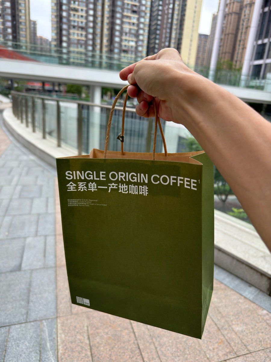 RoyMorenopxrj's tweet photo. My new bag has a coffee stain, a fake tag, and warm vibes from my bestie's hug today! https://t.co/ChH4kxvwdA