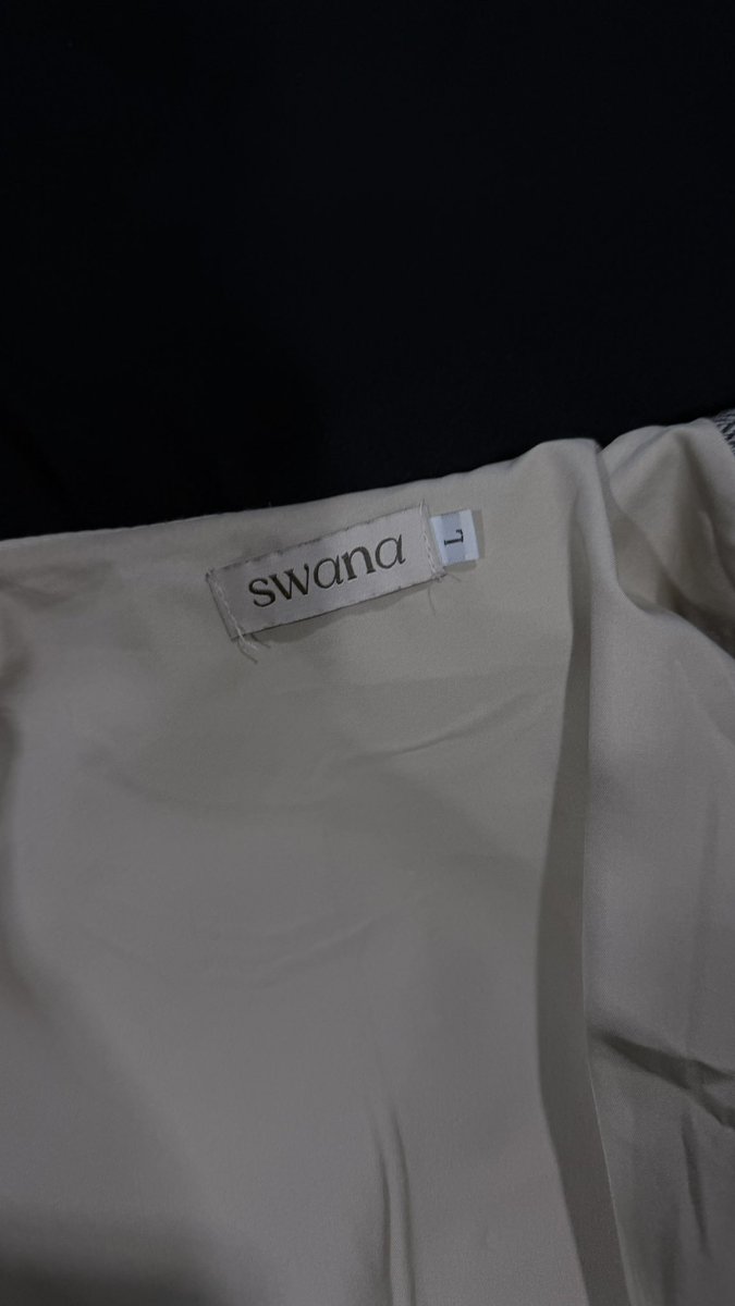 pepipepieee's tweet photo. เบลเซอร์ Swana ไซส์ L สีเทานะคะ 250 รวมส่ง พื้นที่ห่างไกลไม่มีบวกเพิ่มงั้บ
#ส่งต่อ #ส่งต่อเสื้อผ้ามือ2 #เสื้อผ้ามือ2 #เสื้อผ้ามือสองสภาพดี #เสื้อผ้ามือสองราคาถูก #ส่งต่อเสื้อผ้า #เสื้อผ้ามือสอง #กระเป๋ามือสอง #ส่งต่อเสื้อผ้ามือสอง https://t.co/00TXMb9w00