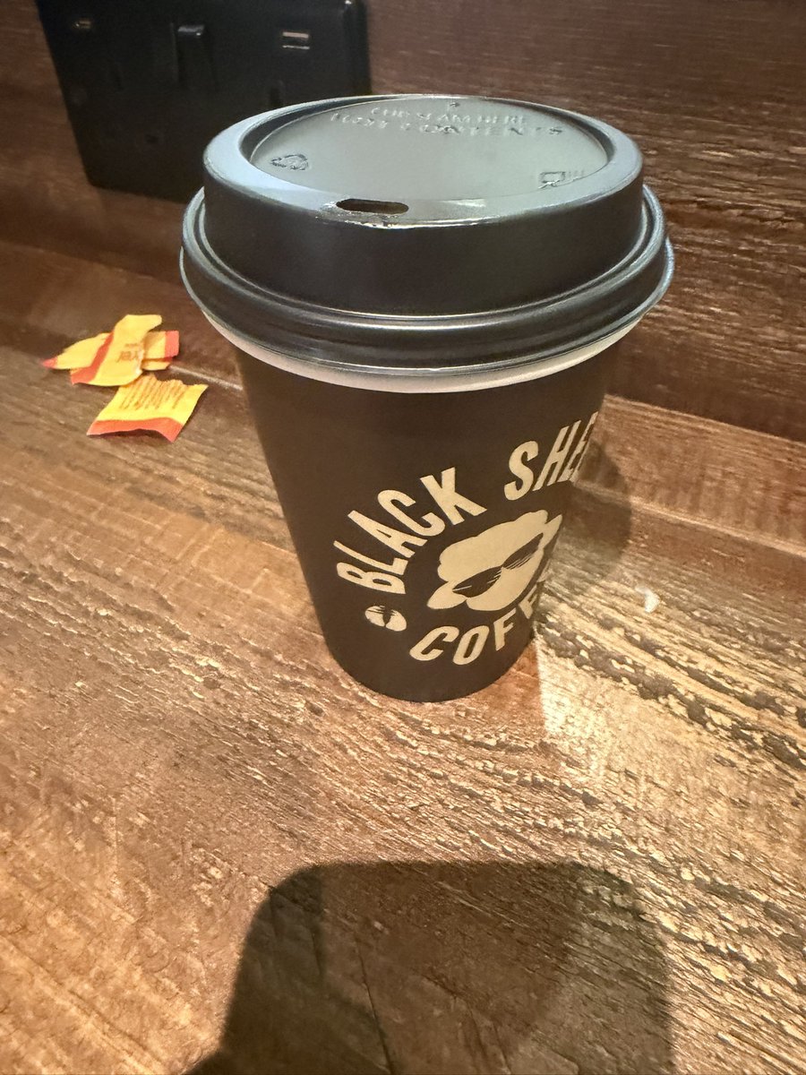 Tina_4Realz's tweet photo. 5,000 steps and a pumpkin spice latte https://t.co/mjacBcew0s