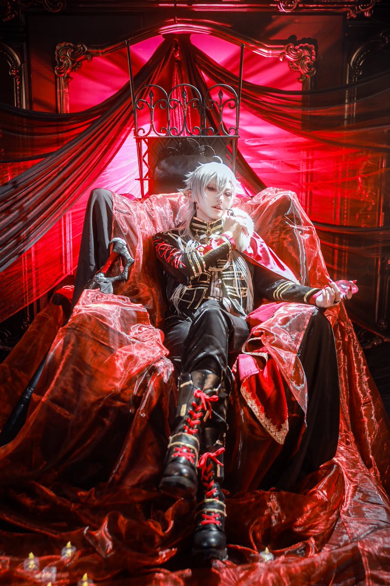 __________urfyu's tweet photo. 【】🌈🕒cosplay【】

　　♦️𝔅𝔩𝔬𝔬𝔡𝔶 𝔄𝔩𝔢𝔵𝔞𝔫𝔡𝔯𝔦𝔱𝔢♦️

photo.九錆漣 https://t.co/iTGcfcBG6f