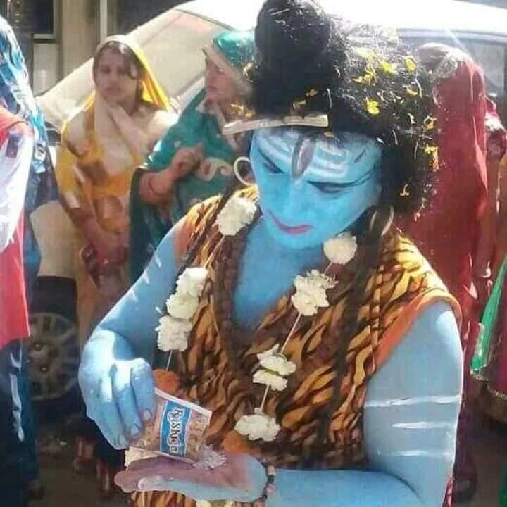 _TMAS_0's tweet photo. @ExNadeemWani सब की गान मार दिया कटुओं ने 🤣🤣 https://t.co/1Nzpt03NAA