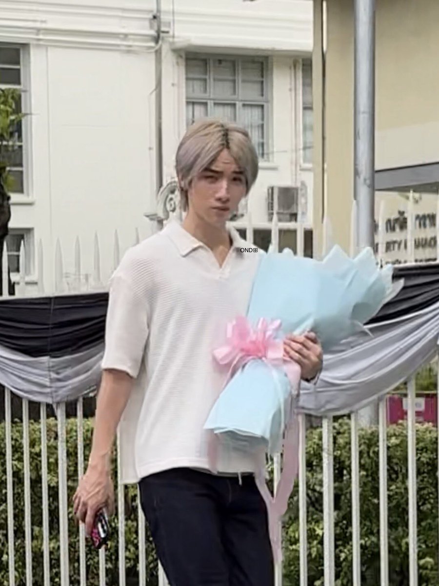 ondapoppyhill's tweet photo. ละฮงมันเดินมาจากนิเทศจิงๆๆ 55252525555555555555555555555555555552525555555555555 

ตอนนั่งวินผ่านก้งงว่ามาสยาม คือเดินมาเลยหรอ ไกลนะ ไม่รีบหรอ(เพราะชั้นรีบ) แต่พอเหนมันเล่าแล้วว่าตอนแรกเข้าใจว่าอยุ่สวน ฬ กุก้เข้าใจละ https://t.co/ExxjQQ8FvI