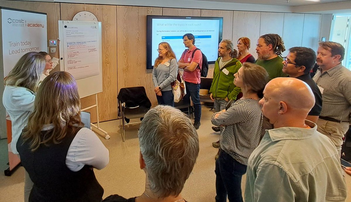 MolecularEcolUP's tweet photo. 🚀Last week, we participated in the launch of #ERGA ’s COST Action CONSENSA in #Brussels! CONSENSA aims to promote the use of genomic data in biodiversity #conservation, supporting genetic #diversity preservation and healthier #ecosystems🧬 https://t.co/bxK23n5wKN...
@erga_biodiv https://t.co/bgV6mEntUB