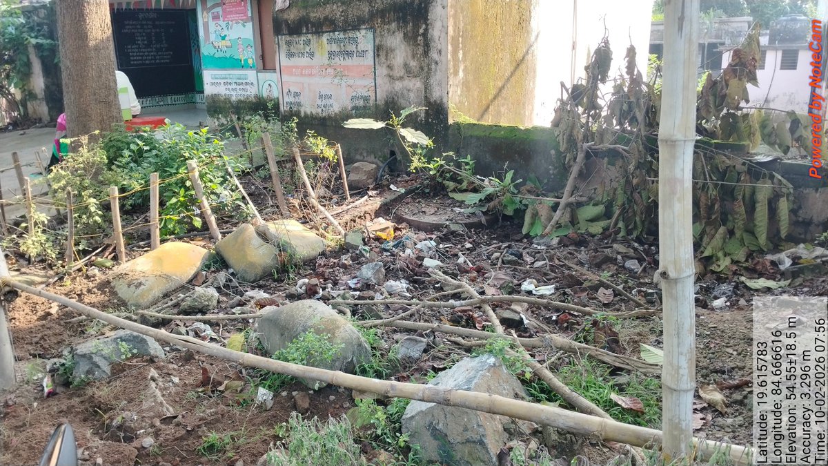 nac_aska1's tweet photo. Before After image after Mass Cleanliness at Asika Municipality Alipur Gali,Ward No-12 on Swachha Bharat Divas.
#SHS2026 
@swachhbharat 
@SwachhBharatGov
@MoHUA_India 
@HUDDeptOdisha
@Ganjam_Admin https://t.co/P2GwELgQ1t