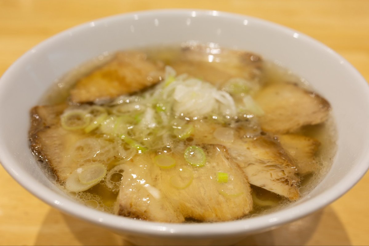 gkykam's tweet photo. 会津山塩チャーシュー🍜　
eosr6 mark2
rf35mm f1.8 https://t.co/r5sm1wFo6I