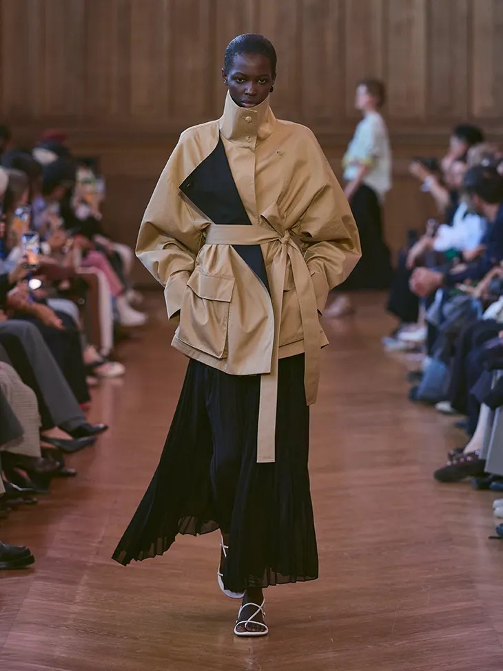 designscene's tweet photo. ICICLE Turns Everyday Moments Into Spring Summer 2027 - See more here: https://t.co/fjzwoA2ghW

#ICICLE explores the changing rhythms of everyday life with Moments, its SS27 Atelier Collection conceived by Design Director Bénédicte Laloux. The collection treats clothing as something responsive to different points in a day, with silhouettes that shift through proportion, fabric and small adjustments.

Photo Courtesy of ICICLE

#PFW