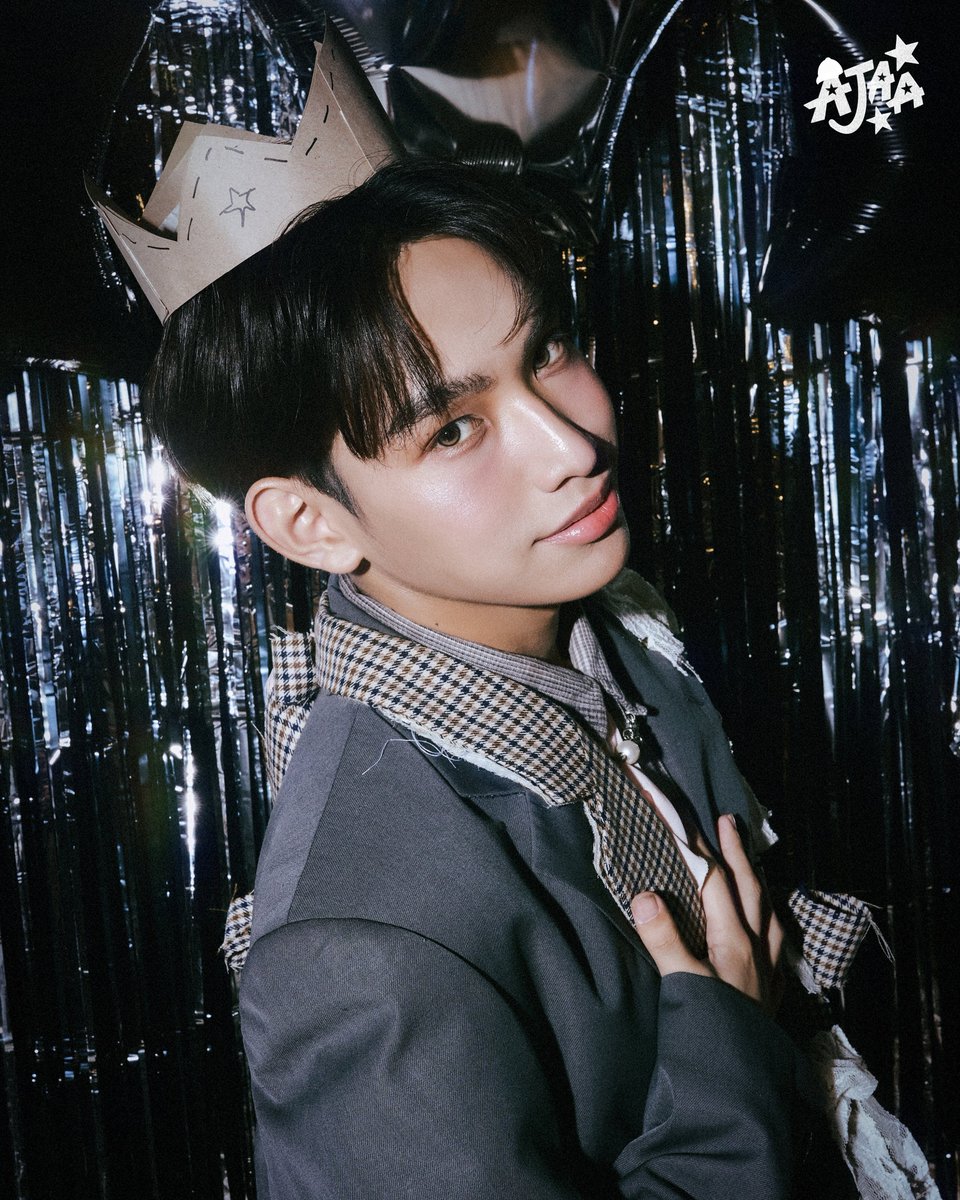 AJAAofc's tweet photo. AJAA: ‘KAKABAKABA’ Prom Prince [ AXL ] 👑    

⭐️ WATCH NOW: https://t.co/cFNNw85RRj 

#AJAA #4ÜS #KAKABAKABA #AJAA_AXL #AJAA_COMEBACK https://t.co/lt6UwlGBS5