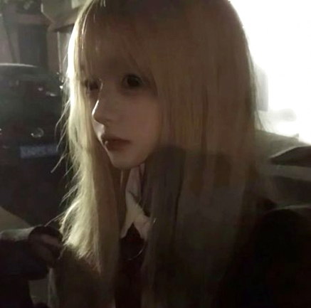 LightLED2018's tweet photo. ﾘｮｸﾊ先輩のクッキーだけ2枚買ったらコースターも2枚きてくれたﾘｮｸﾊ先輩…………♡︎ https://t.co/3jHp7q6qUp