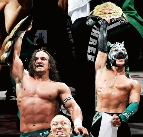 BrentDelivine's tweet photo. It means a lot for Dragon Kid to come out to PAC's theme.

Not only was he a mentor and Twin Gate Champion with PAC, but Kid challenged him for the Dream Gate Championship, which he had done extremely sparingly over his career. https://t.co/VltXM6eR3a
