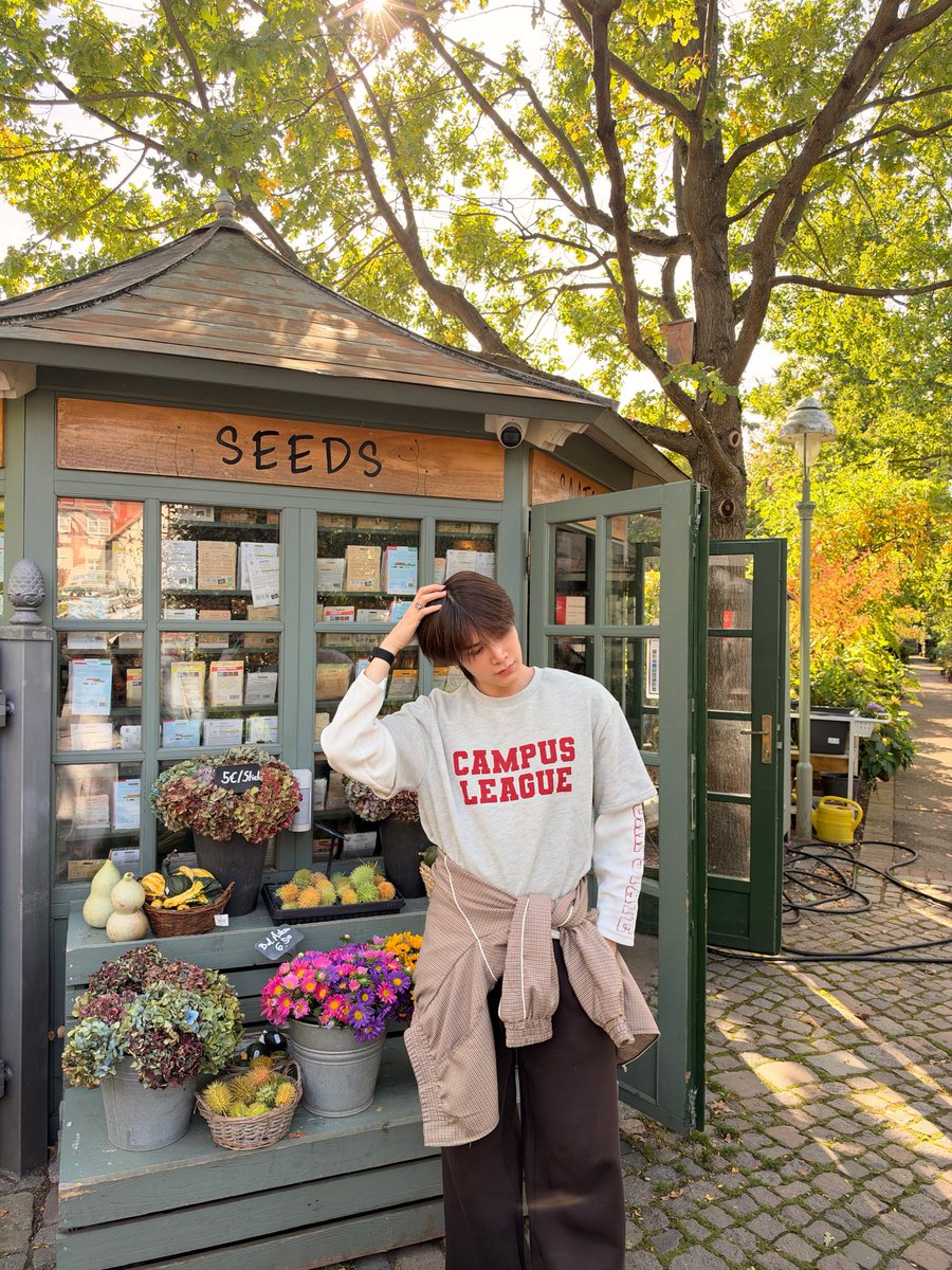 peatwasu's tweet photo. 🪴🌻 https://t.co/yEt439Usfq
