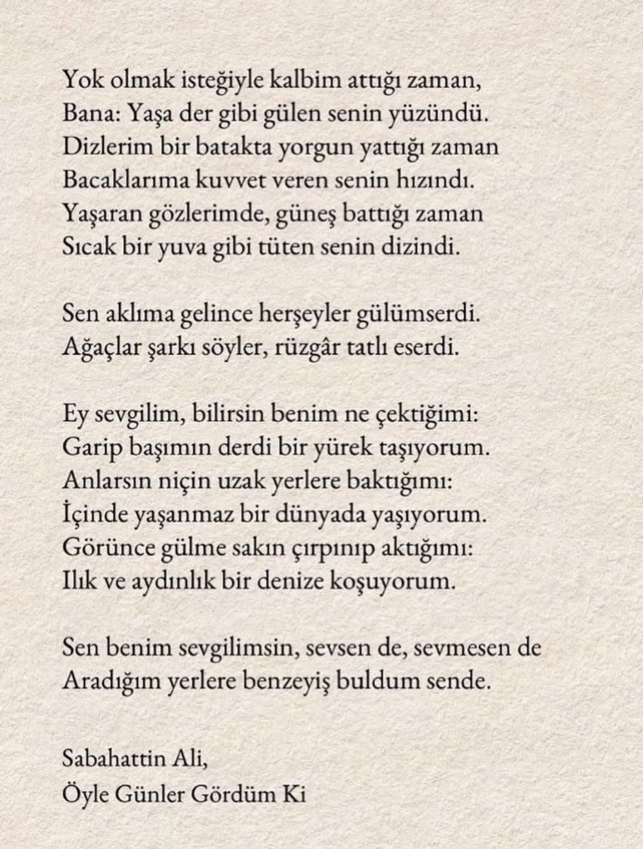 senemizmm's tweet photo. yok olmak isteğiyle kalbim attığı zaman,
bana: yaşa der gibi gülen senin yüzündü 🍀 https://t.co/HwVxjabKfj