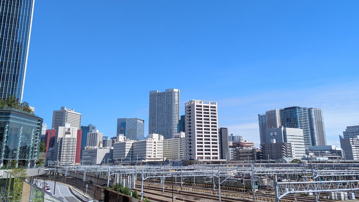 ponta3804's tweet photo. #東京 を「観光する」だけじゃなく、
東京で暮らすように過ごしてみました🌃

今回のテーマは「疑似東京ライフ」。

#高輪 ・ #銀座 ・ #お台場 ・ #池袋 などを巡りながら、
最後に気づいたのは
「自分はどんな暮らしがしたいんだろう？」
ということ。

#note 記事👇
https://t.co/28rRGAwafG

#旅行 https://t.co/7oQQDiDulz