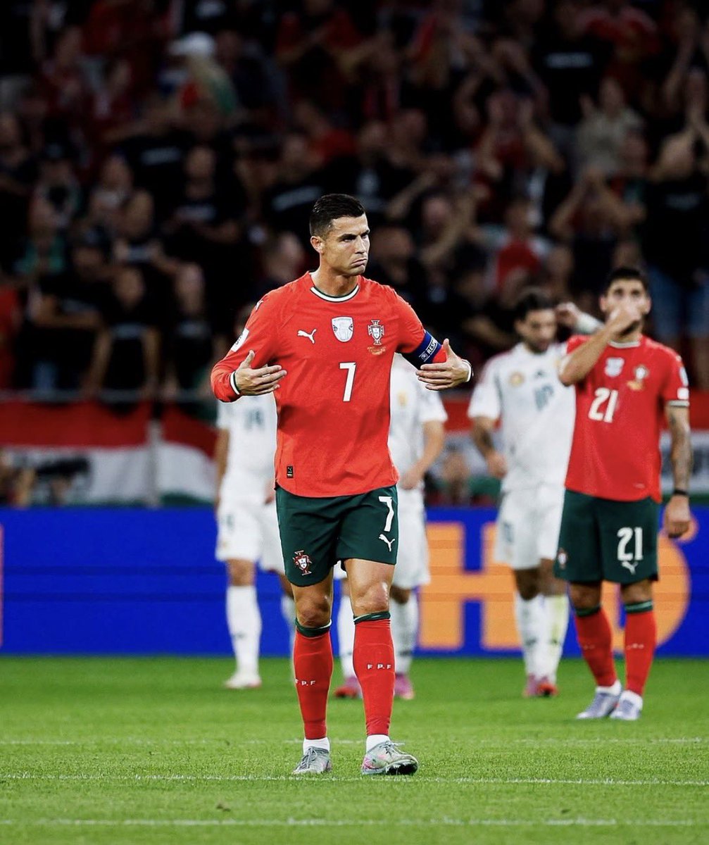 iam_commando's tweet photo. Cristiano Ronaldo is 41. 
Luka Modric is 41.

At this age, expecting either of them  to play every minute and is insane. 

Croatia and Modric have managed this transition extremely well. His minutes has been managed and his influence in the dressing room remains significant.

With Cristiano Ronaldo, any attempt to manage his minutes is often interpreted as disrespect by him and his fans.

Reduced playing time is a natural part of managing players at this stage of their careers. 

Their Experience, standards, mentality, leadership and an understanding of the game can be invaluable to the squad. They can mentor younger players, set professional standards and provide guidance but Cristiano Ronaldo has failed in that regard. 

Less playing time for him at age 41 does not automatically mean less importance.