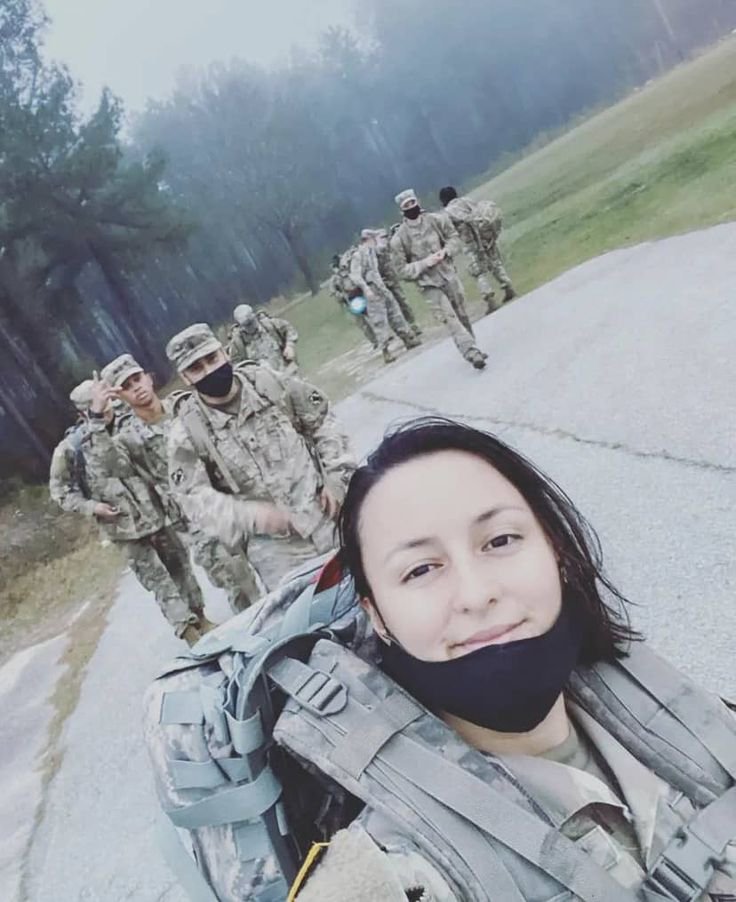 MIRABELLEJcwp3's tweet photo. My colleague use my phone to take a selfie they are going for a trip I love you guys 😘😘 https://t.co/fxYEfkGfn5