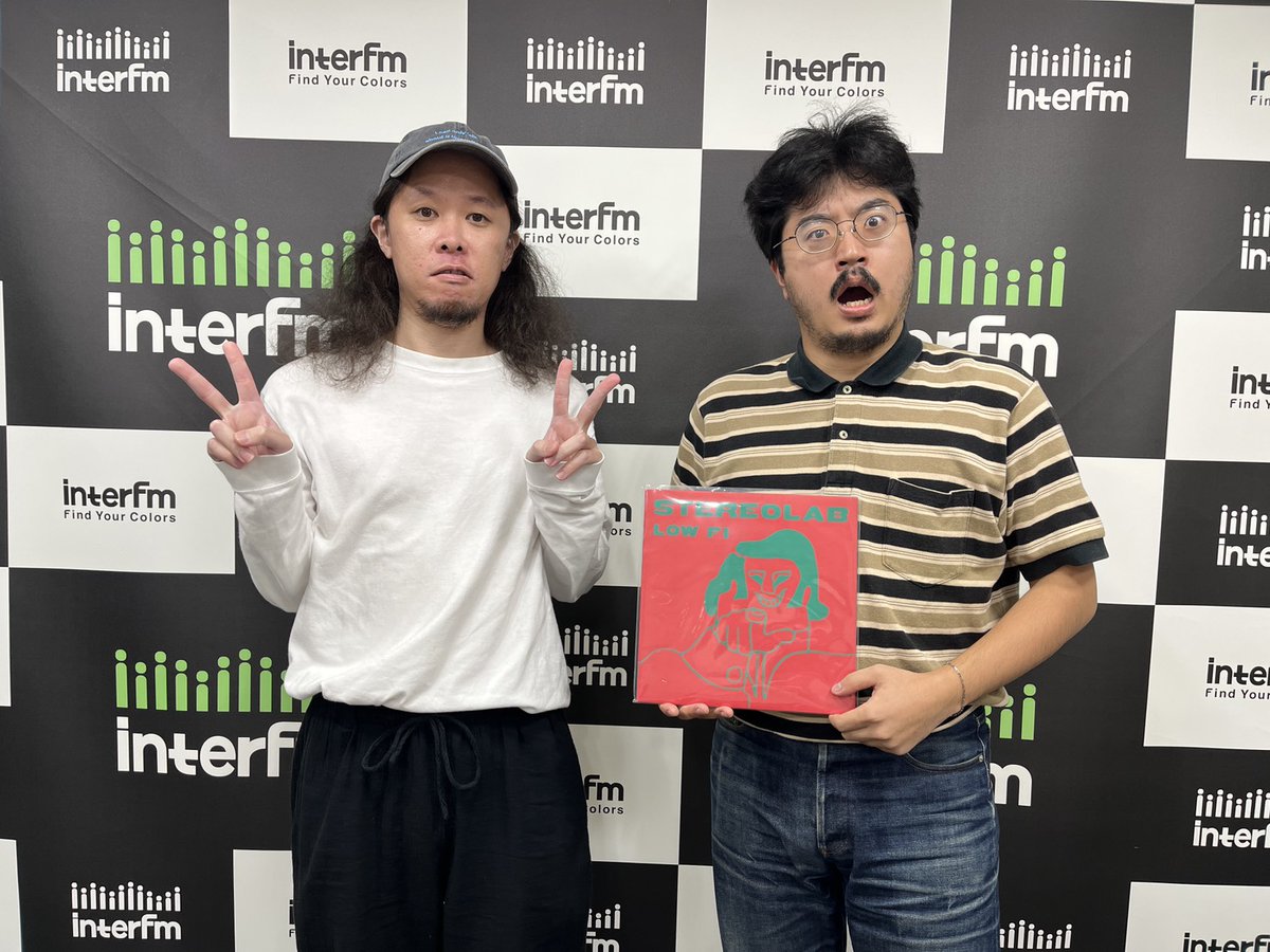 radioradio_897's tweet photo. GeGeGe(@gegegedesu)ミズノさん私物レコードOA中🔥

Low Fi / Stereolab

#radioradio #interfm #radiko #GeGeGe https://t.co/llKwDEGFYw