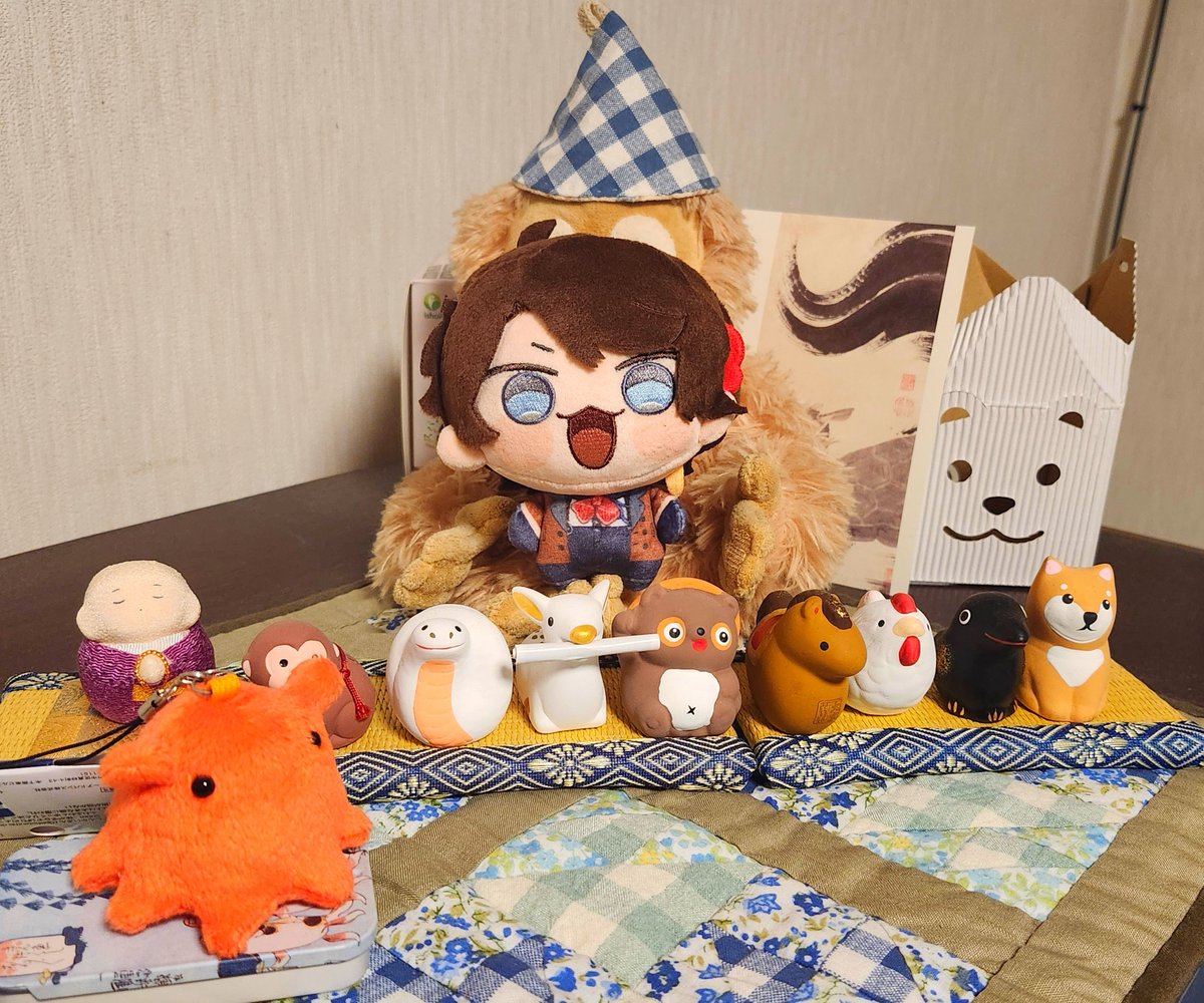 mozeka_stra's tweet photo. 実家に着いた これは実家のちいこいいきもの達と助手枝の写真 https://t.co/eGv5Fk6Dog