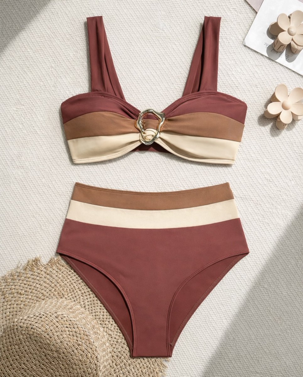 LenBeeks0w's tweet photo. Some bikinis available in store 
Sizes S, M, and L (check stock availability). https://t.co/2LDzkE6r7W