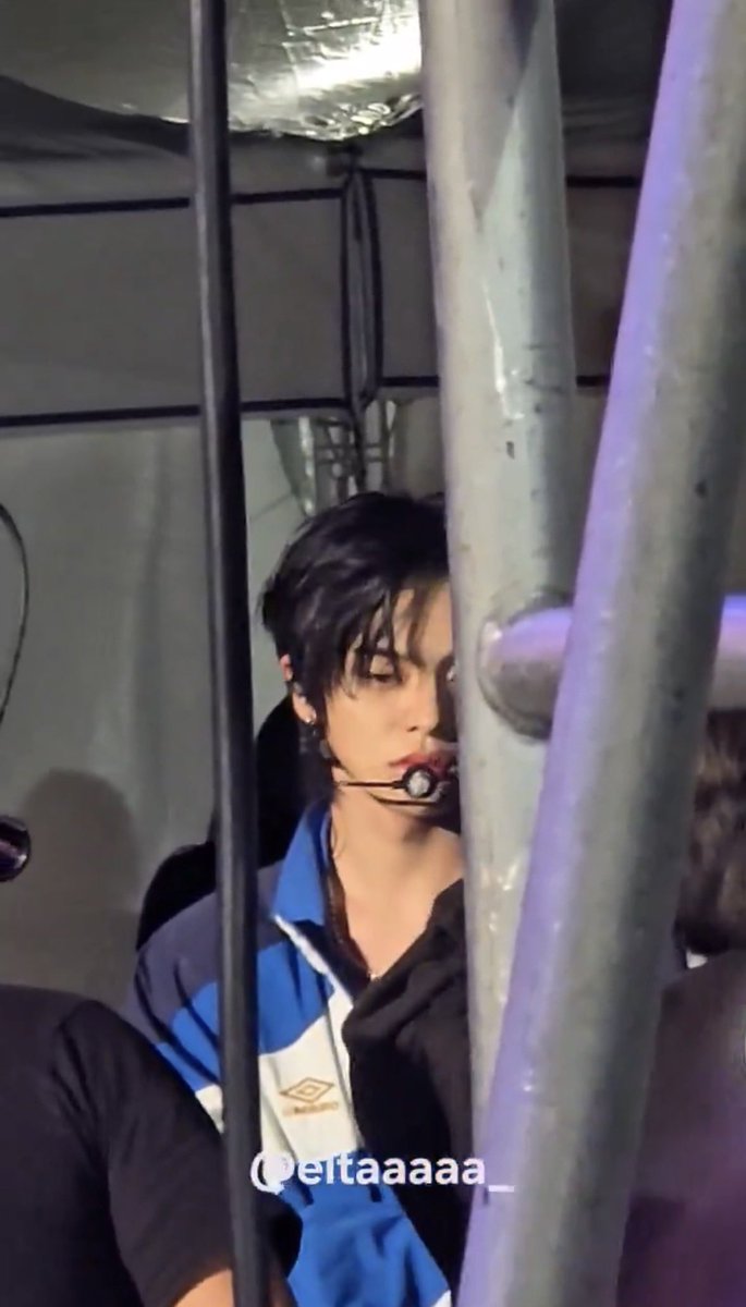 aebywon's tweet photo. Oh man, he’s so hot🥵 https://t.co/BwczrnM6rm https://t.co/SQcLeswZIF