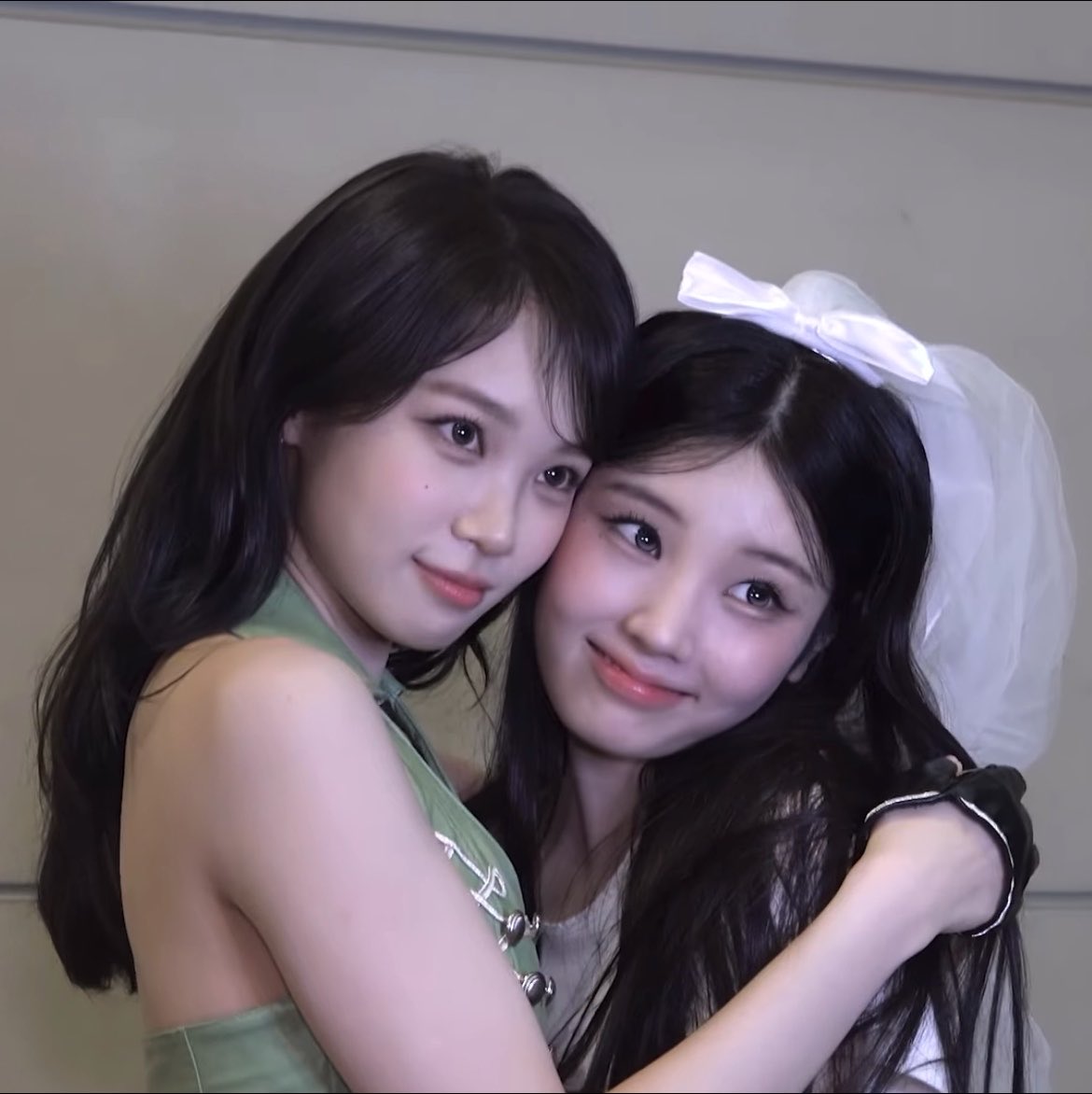 9uma_9's tweet photo. 채원희                                     채원이 https://t.co/Ant1frdFW0