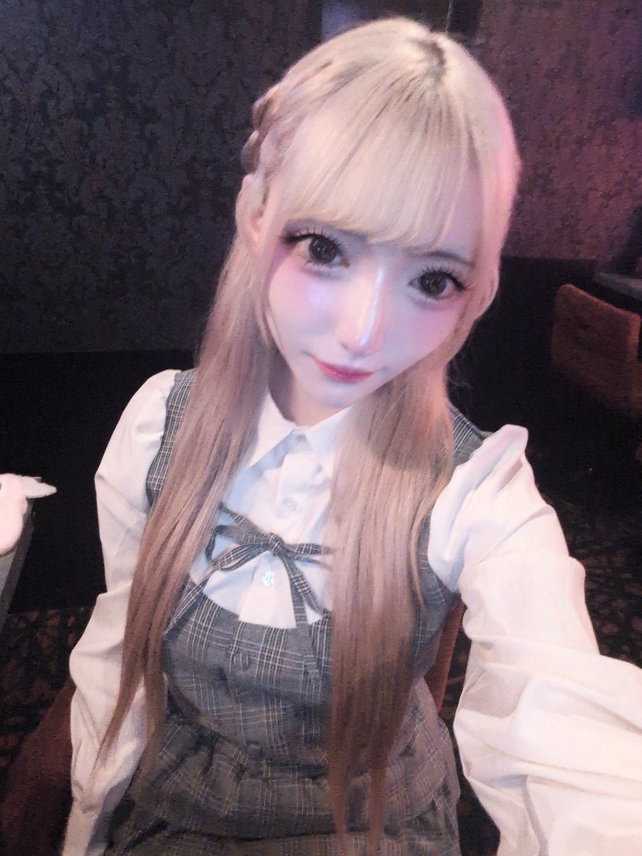 ruby_5ive's tweet photo. 20:30からいまぁす💕︎︎
きてねぇー！！
 #コンカフェ嬢  #美男美女さんと繋がりたい https://t.co/Bh8jLpg1nw