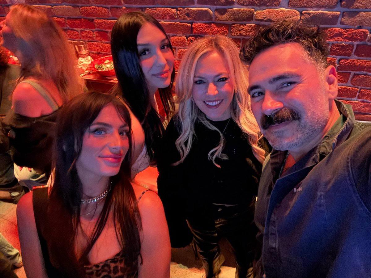 rosecpep's tweet photo. I really appreciate you guys https://t.co/IYd9ojxSgr