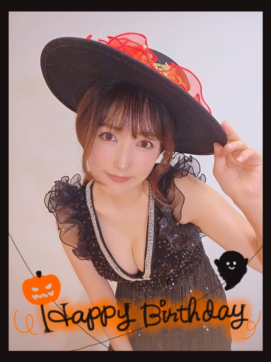 tokunagashiori's tweet photo. レベルアップ🥳🎉
元気に32歳になりました～！

これからも徳永しおりを
よろしくお願いします✌✨ https://t.co/VhJtghtkBp