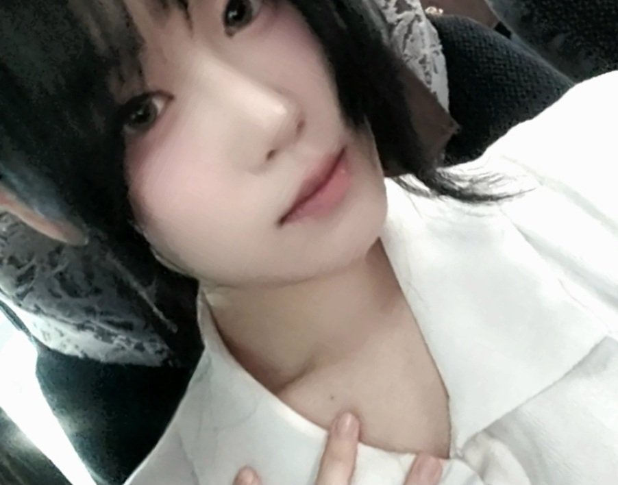 rakk_0727's tweet photo. 얼굴 안 가린 거 https://t.co/Dh4egDonkV